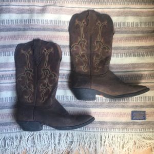 Justin Cowgirl Boots (“McKayla Tan”)